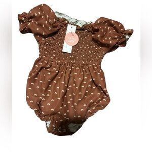 NWTS Baileys Blossoms Jolie Puff Sleeve Smock Romper, Size 6-9 months